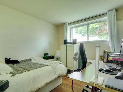 Bedroom - 490  - 496 Av. Du Parc, Saint-Jérôme, QC - Indoor Photo Showing Bedroom