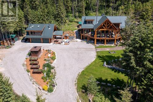 2065 Mcmurdo Road, Golden, BC - Outdoor With Facade