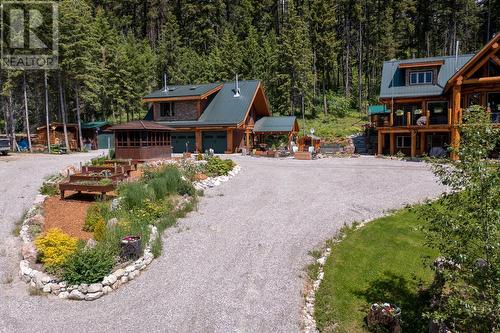 2065 Mcmurdo Road, Golden, BC - Outdoor