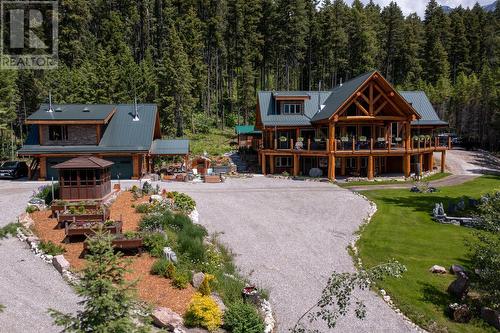 2065 Mcmurdo Road, Golden, BC - Outdoor With Facade