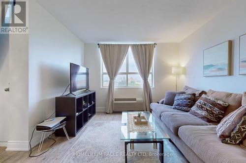 710 - 2835 Islington Avenue, Toronto (Humber Summit), ON - Indoor Photo Showing Living Room