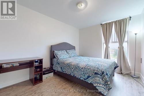 710 - 2835 Islington Avenue, Toronto (Humber Summit), ON - Indoor Photo Showing Bedroom