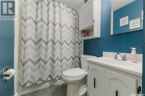 26 Marshall Crescent, Regina, SK - Indoor Photo Showing Bathroom