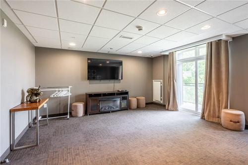 5010 Corporate Drive|Unit #239, Burlington, ON - Indoor Photo Showing Other Room