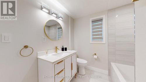 77 Elmwood Avenue, Richmond Hill, ON - Indoor Photo Showing Bathroom