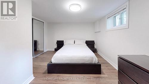 77 Elmwood Avenue, Richmond Hill, ON - Indoor Photo Showing Bedroom