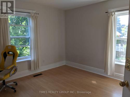 10 - 12 Murney Street, Belleville, ON - Indoor