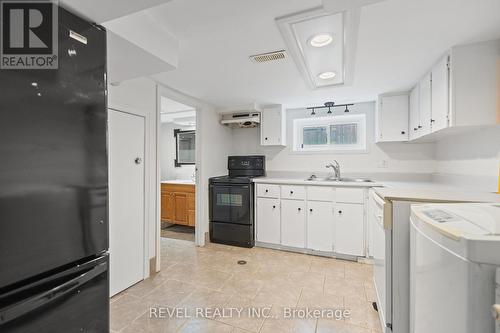 45 Ivy Avenue, St. Catharines, ON - Indoor Photo Showing Kitchen With Double Sink