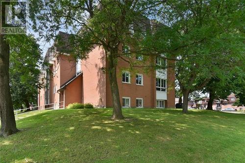 810 Kyle Court Court Unit#G-5, Brockville, ON - Outdoor