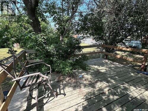 1225 Halifax Street, Halbrite, SK - Outdoor With Deck Patio Veranda