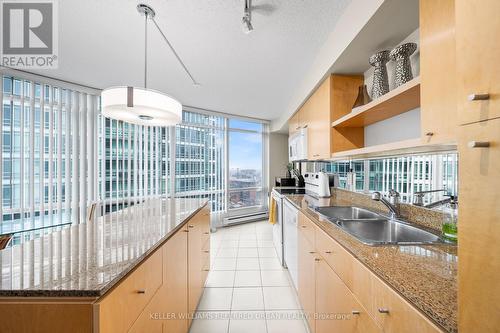 2803 - 373 Front Street W, Toronto, ON - Indoor Photo Showing Kitchen With Double Sink