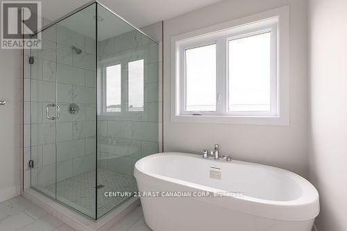 216 Greene Street, South Huron (Exeter), ON - Indoor Photo Showing Bathroom