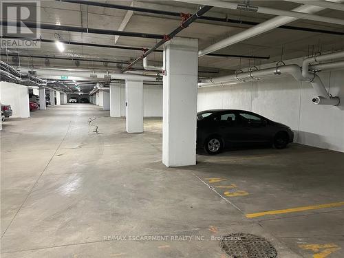 607 - 1 Wellington Street, Brantford, ON - Indoor Photo Showing Garage