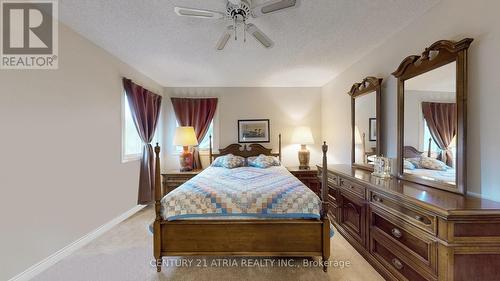 2 Garden Walk, London, ON - Indoor Photo Showing Bedroom