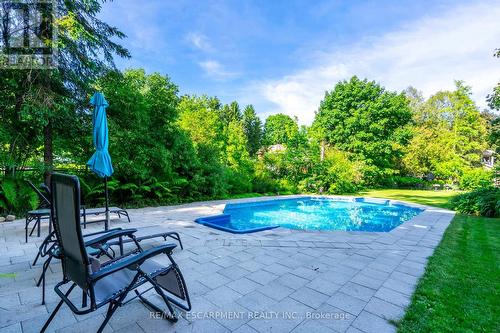 956 Lynden Road, Hamilton (Ancaster), ON - Outdoor With In Ground Pool