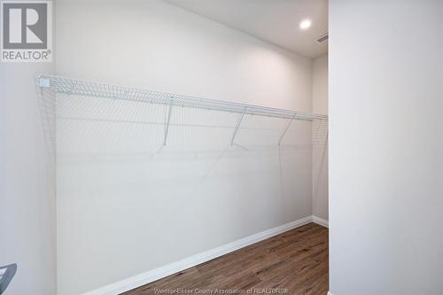 3160 Meadowbrook Lane Unit# 220, Windsor, ON - Indoor With Storage