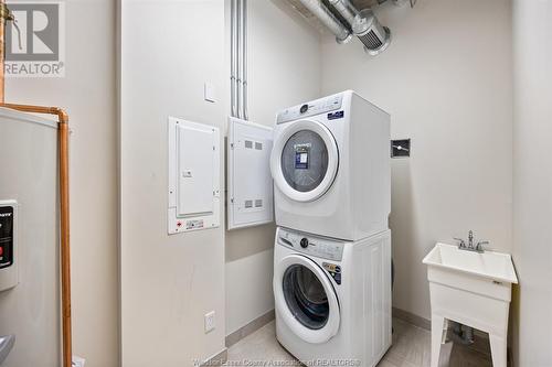 3160 Meadowbrook Lane Unit# 220, Windsor, ON - Indoor Photo Showing Laundry Room