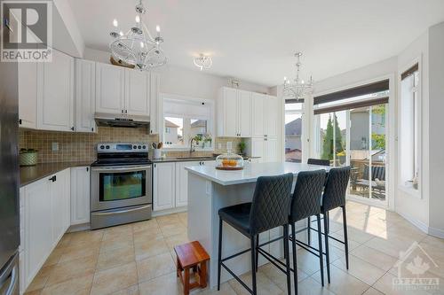 278 Kiwanis Court, Ottawa, ON - Indoor Photo Showing Kitchen With Stainless Steel Kitchen With Upgraded Kitchen