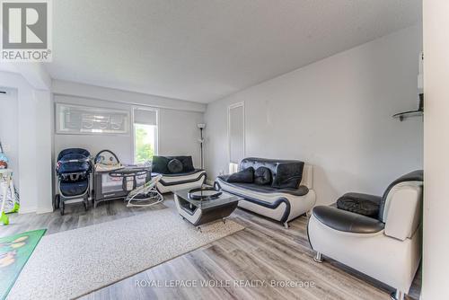 574 Bonavista Drive, Waterloo, ON - Indoor