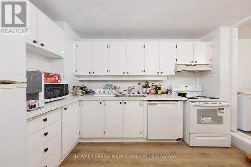 1206 - 725 Don Mills Road, Toronto (Flemingdon Park), ON - Indoor Photo Showing Kitchen