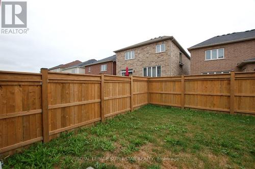 25 Esther Crescent, Thorold, ON - Outdoor