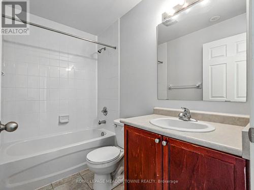 309 - 5705 Long Valley Road, Mississauga (Churchill Meadows), ON - Indoor Photo Showing Bathroom