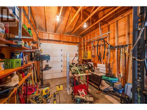 12021 Jones Flat Road, Summerland, BC - Indoor