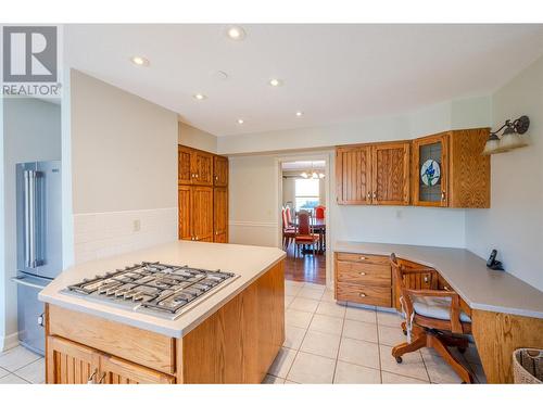 12021 Jones Flat Road, Summerland, BC - Indoor Photo Showing Kitchen