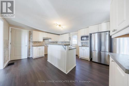 5118 Stouffville Road N, Whitchurch-Stouffville, ON - Indoor Photo Showing Kitchen