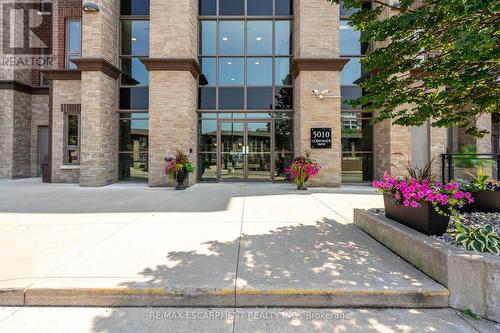 239 - 5010 Corporate Drive, Burlington (Uptown), ON - Outdoor With Facade