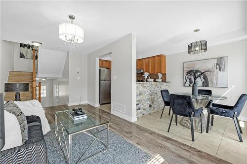 151 Green Road|Unit #12, Stoney Creek, ON - Indoor Photo Showing Dining Room