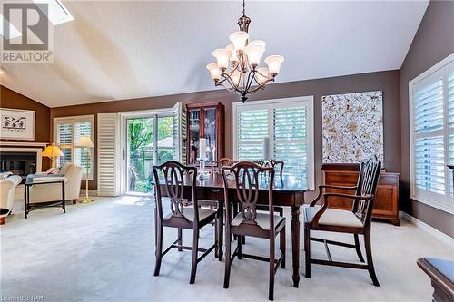 77 Erion Road Unit# 12, St. Catharines, ON - Indoor Photo Showing Dining Room