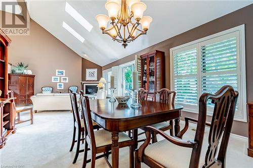 77 Erion Road Unit# 12, St. Catharines, ON - Indoor Photo Showing Dining Room