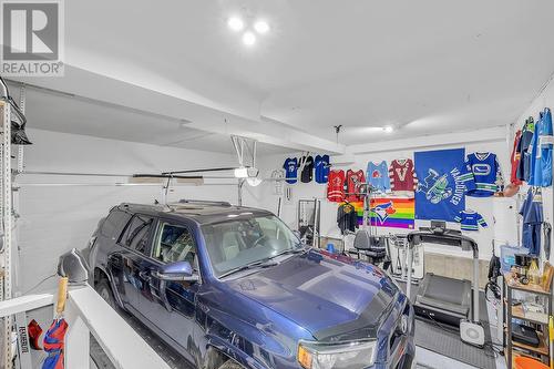 160 Portview Court, Kelowna, BC - Indoor Photo Showing Garage