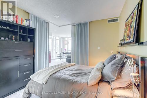 3606 - 397 Front Street W, Toronto (Waterfront Communities), ON - Indoor Photo Showing Bedroom