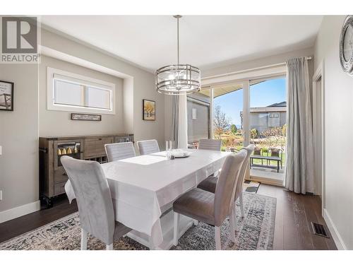 1852 Split Rail Place, Kelowna, BC - Indoor Photo Showing Dining Room