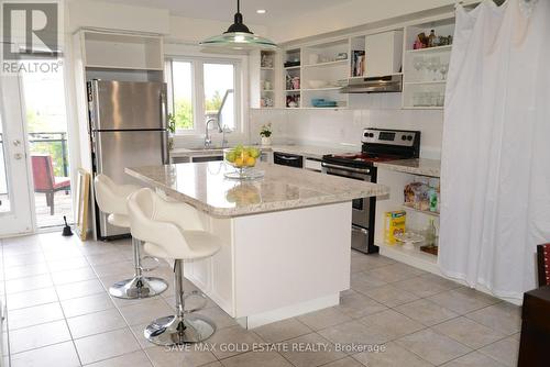 40 - 5650 Winston Churchill Boulevard, Mississauga (Churchill Meadows), ON - Indoor Photo Showing Kitchen With Upgraded Kitchen