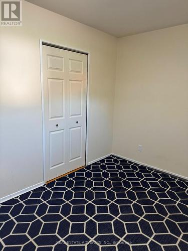 Main - 7360 Manion Road E, Mississauga, ON - Indoor Photo Showing Bedroom