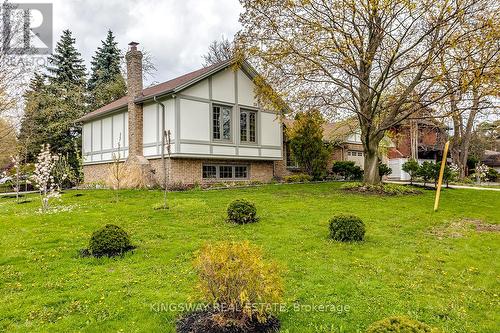 2175 Rebecca Street, Oakville (Bronte West), ON - Outdoor