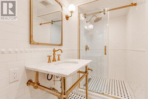 2175 Rebecca Street, Oakville, ON - Indoor Photo Showing Bathroom