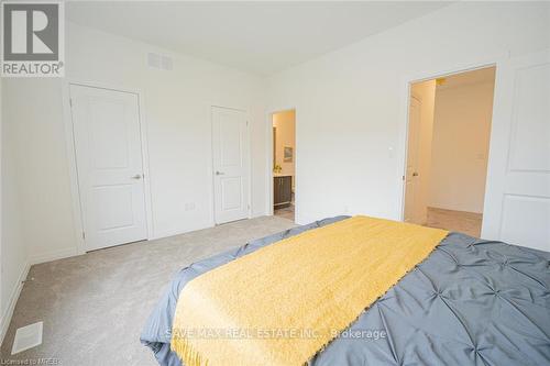 46 - 150 Glendale Avenue, St. Catharines, ON - Indoor Photo Showing Bedroom