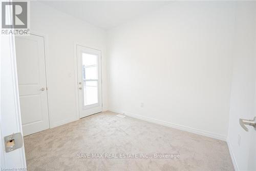 46 - 150 Glendale Avenue, St. Catharines, ON - Indoor Photo Showing Other Room