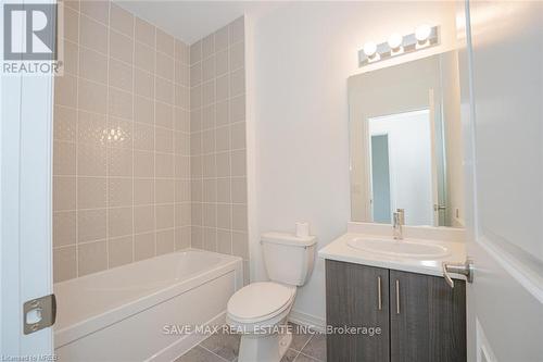 46 - 150 Glendale Avenue, St. Catharines, ON - Indoor Photo Showing Bathroom