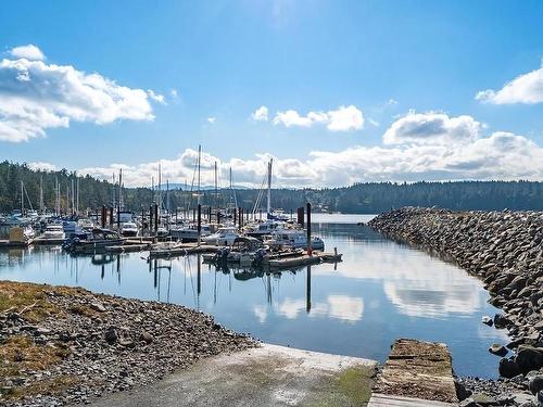 16-1600 Brynmarl Rd, Nanoose Bay, BC 