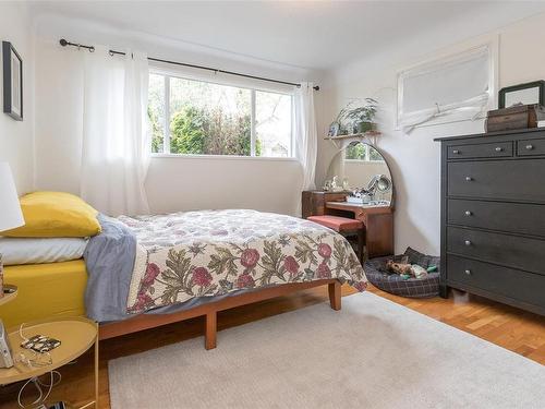 1458/1460 Clifford St, Victoria, BC - Indoor Photo Showing Bedroom