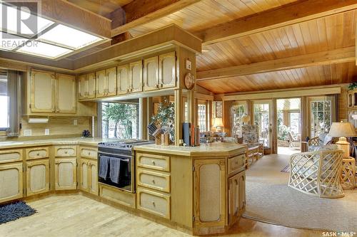 420 Katepwa Drive S, Katepwa Beach, SK - Indoor Photo Showing Kitchen