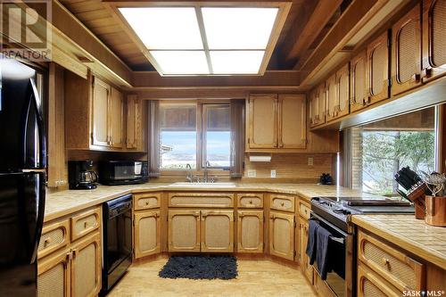 420 Katepwa Drive S, Katepwa Beach, SK - Indoor Photo Showing Kitchen