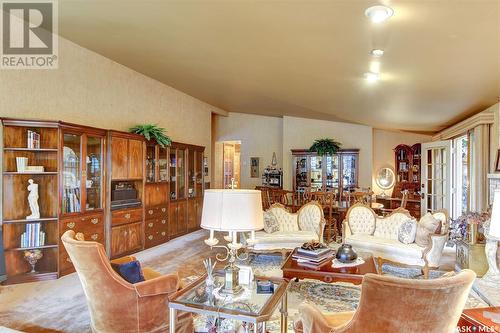 420 Katepwa Drive S, Katepwa Beach, SK - Indoor Photo Showing Living Room