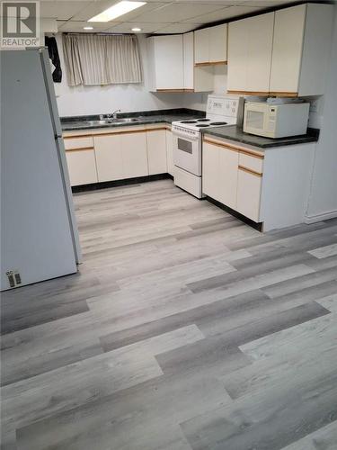 509 Kathleen Street, Sudbury, ON - Indoor Photo Showing Kitchen