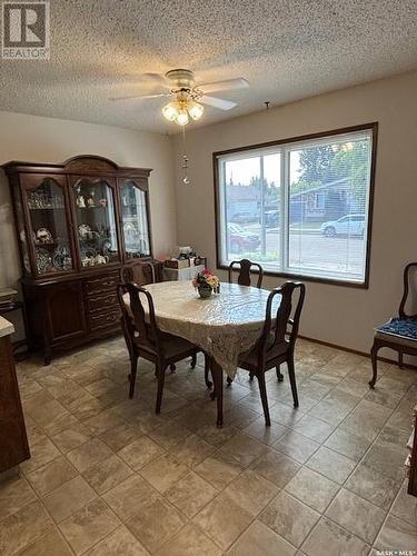 215 Fifth Avenue W, Canora, SK - Indoor Photo Showing Dining Room